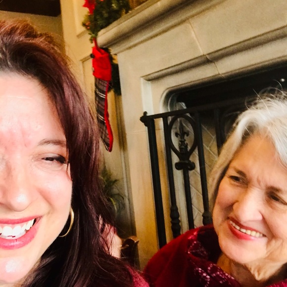 Meet your Posher, Lucy - Picture 2 of 3